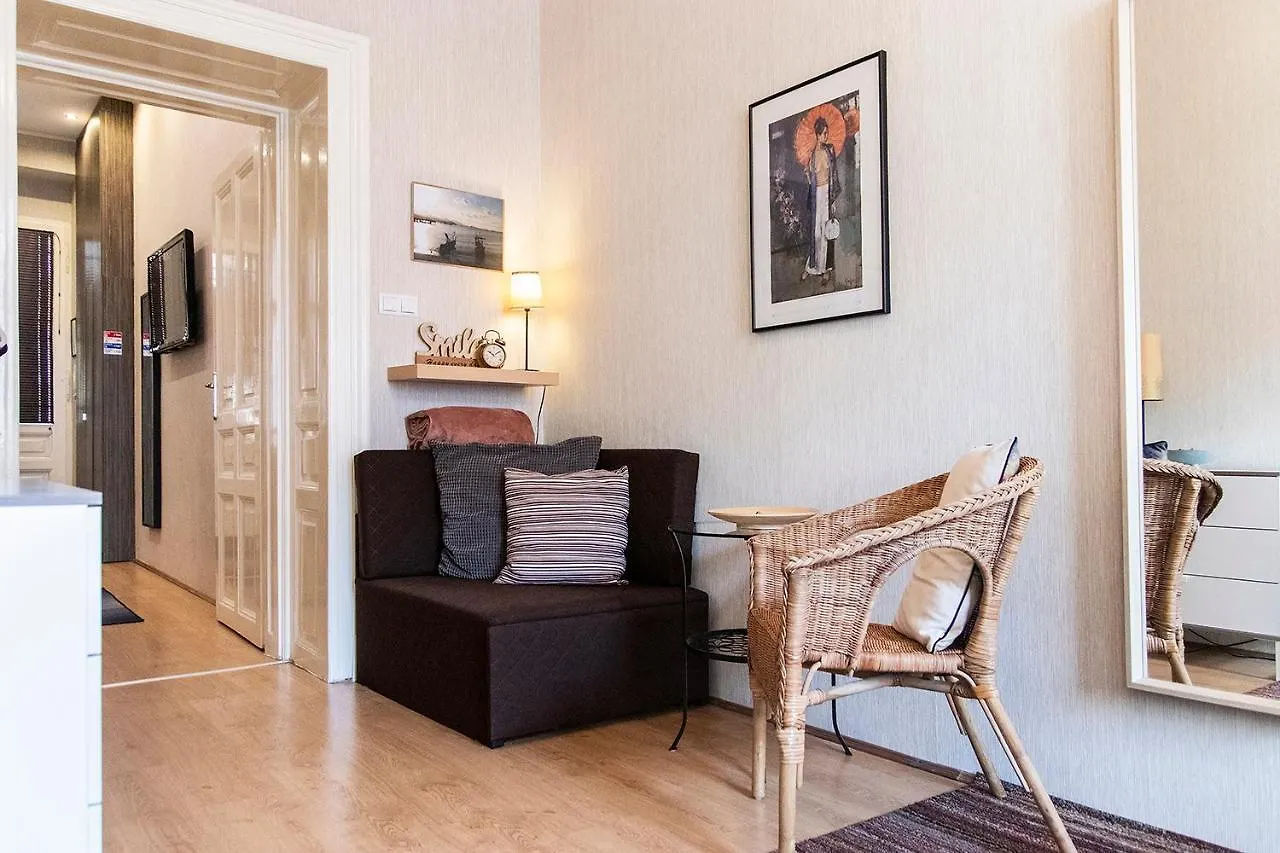 Pipa Apartment Будапешт