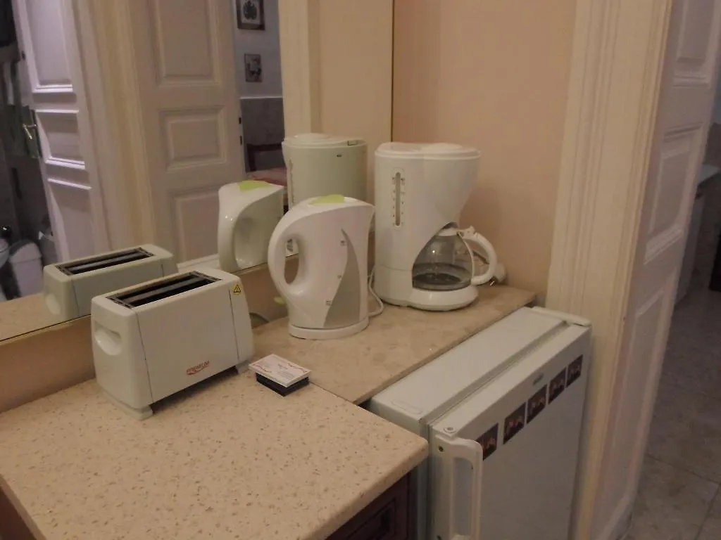 Pipa Apartment Будапешт 0*,  Венгрия